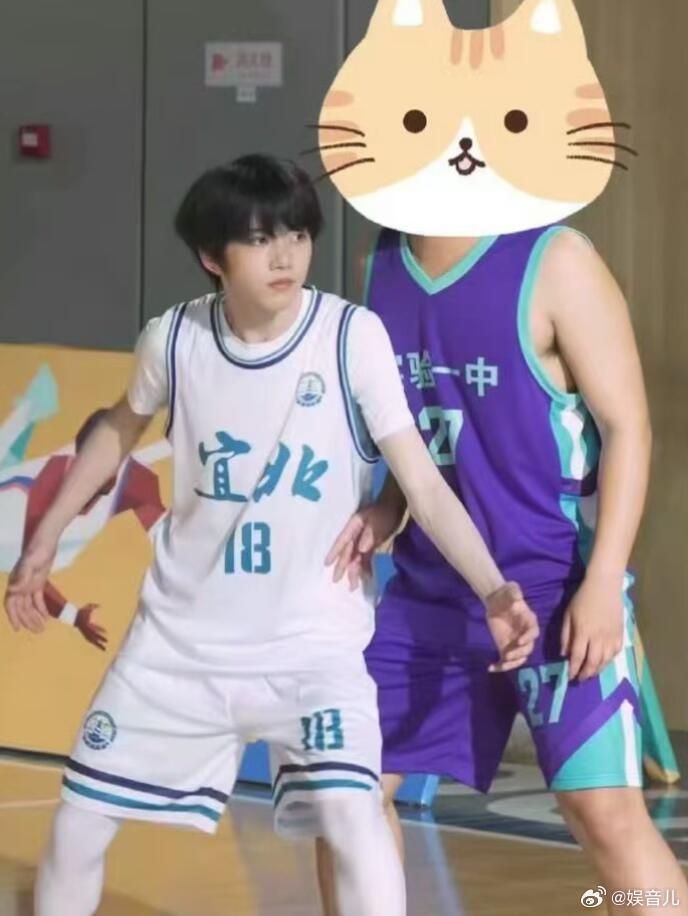TFBOYS打棒球TF四代打篮球 青春就是用来奔跑的！从《我们的少年时代》到续作