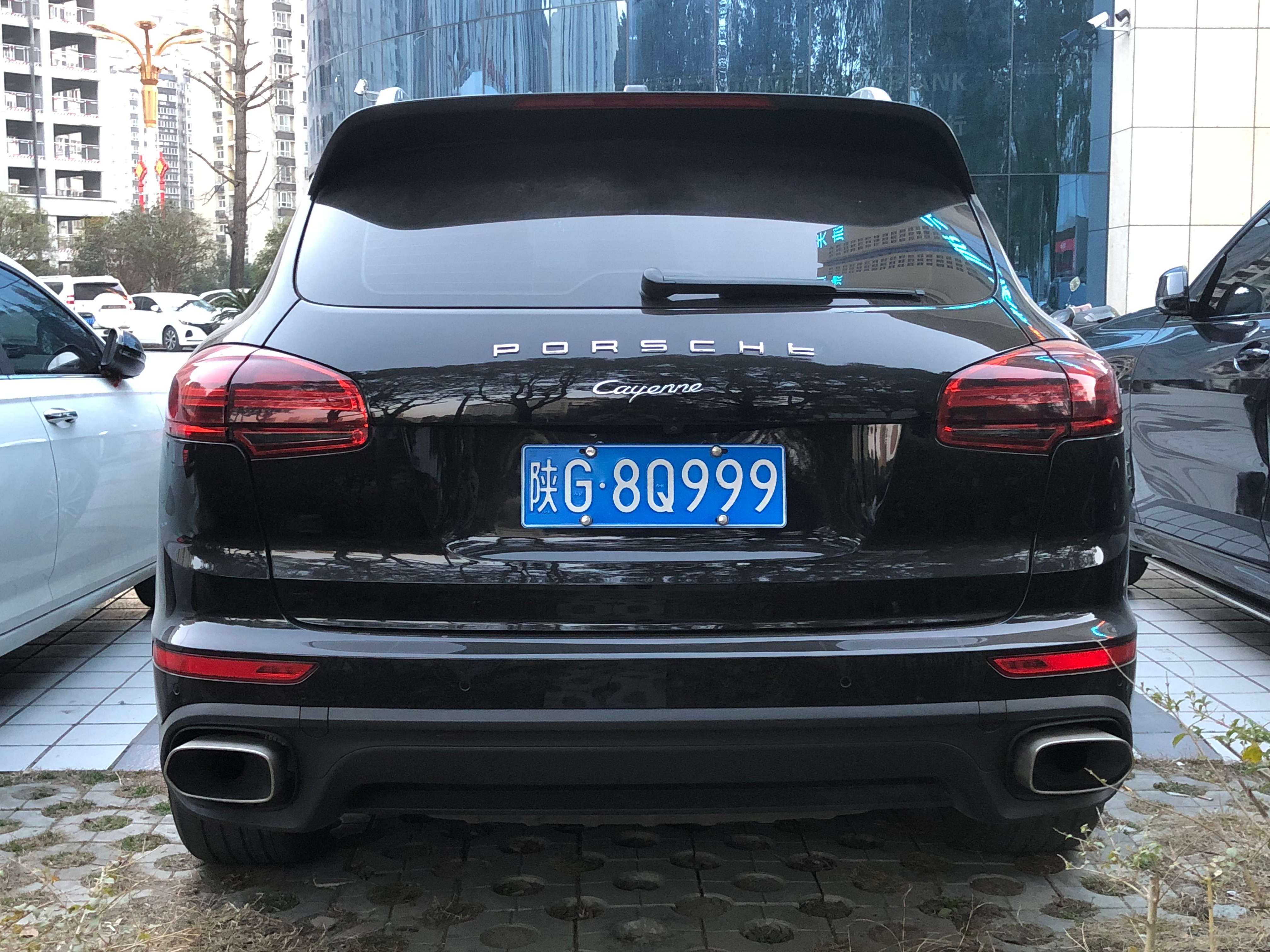 全球车牌 陕G8Q999保时捷卡宴 安康·天沐汤泉