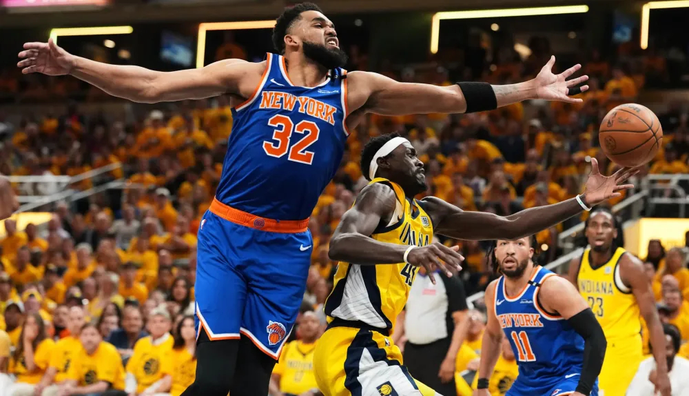 NBA常规赛2月11日将进行4场比赛湖人主场背靠背迎战马刺，詹姆斯有望与文班亚马