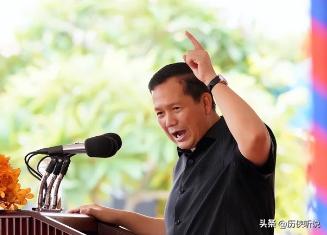 柬埔寨腹背受敌，洪森怎会犯下如此错误？只因他这一生实在太顺遂

麻烦看官老爷们右