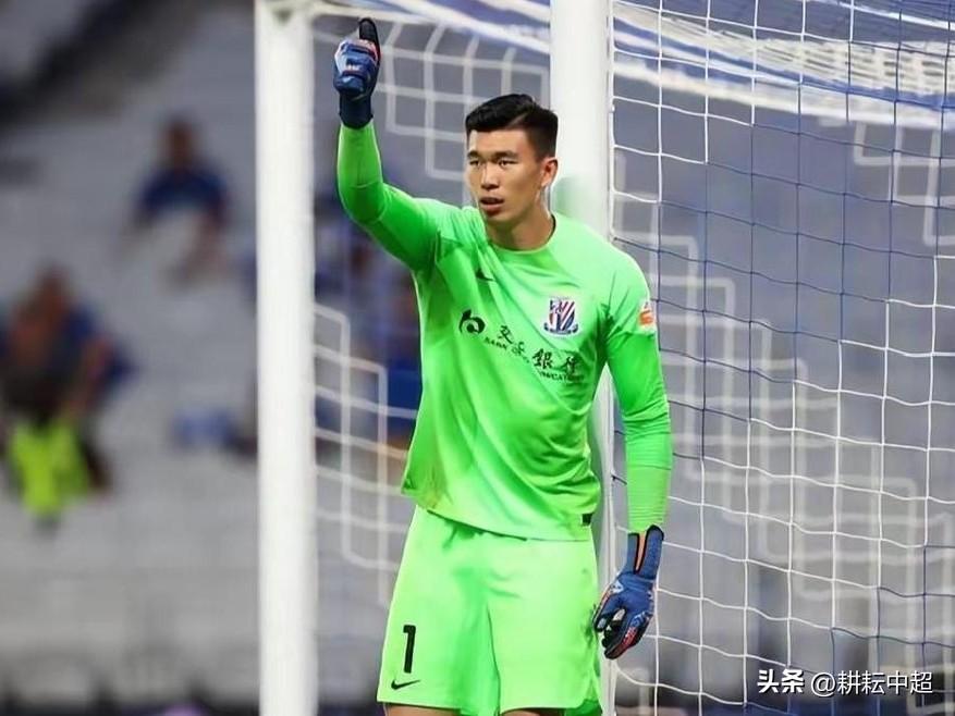 看到外租球员表现火热，几大俱乐部就把以下几名球员招了回来，但回收却不使用的做法颇