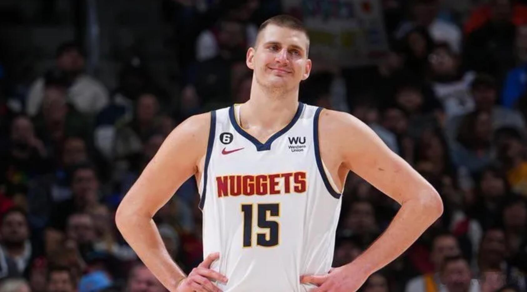 约基奇 NBA冷知识别再叫他“人类五花肉精华”了，他现在是和指环王、大鸟并肩的男