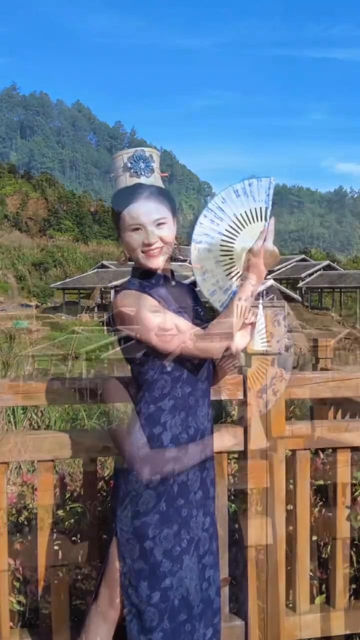 今天是6月21日，星期日也是夏至。夏至遇上父亲节，蝉鸣盛夏，昼光悠长，父爱亦绵长