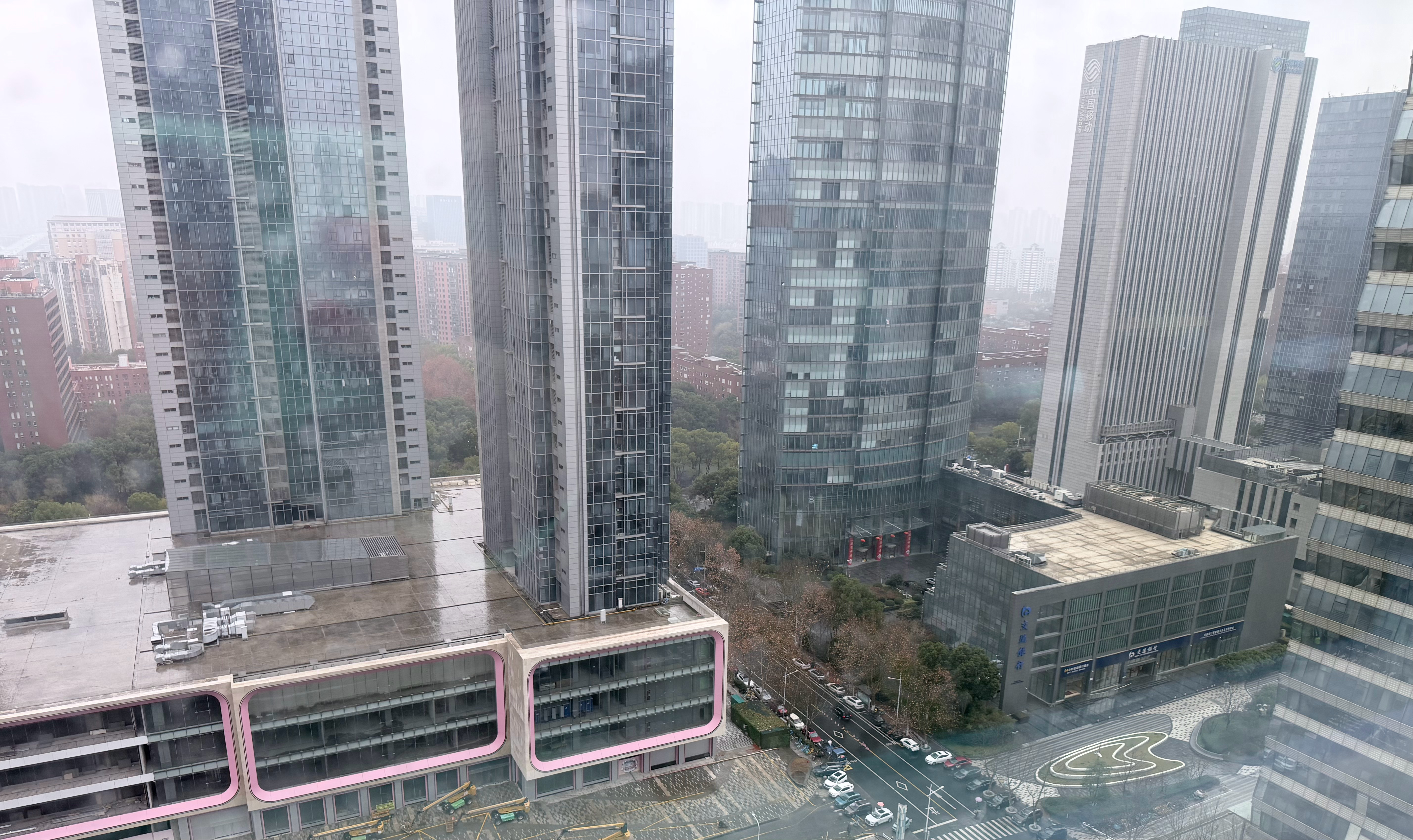 淅沥沥的一直下☔️ 