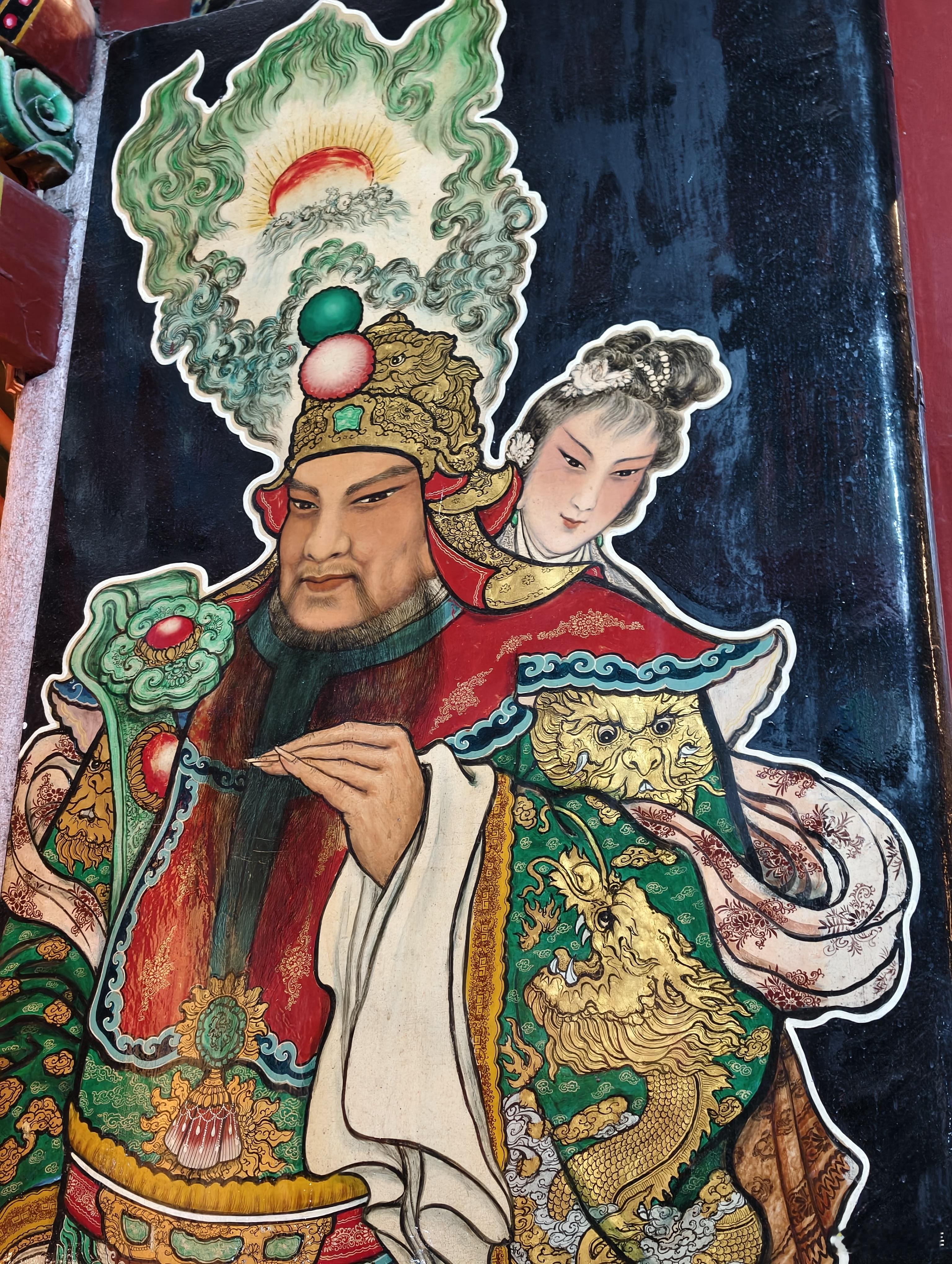 今天是初一还是十五？问了下ai今天是十四啊。怎么城隍庙这么多人来拜拜？抽了个签，
