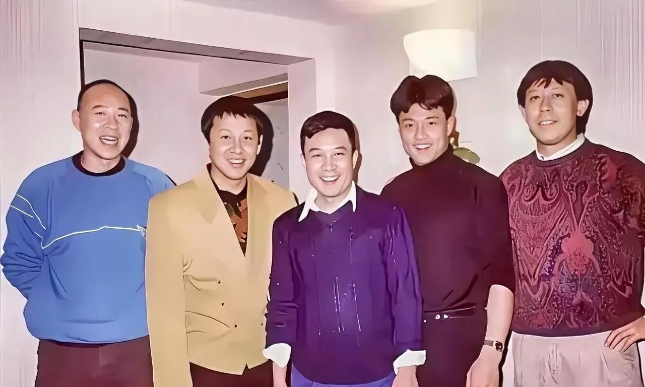 能把这几位说出来的绝对大拿。那时，他们三四十岁光景，都已经有了名气，而且，是同行