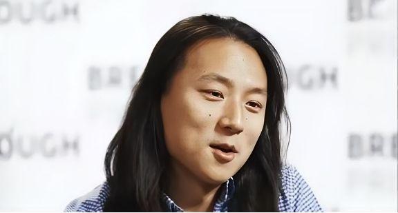 “美国再乱，也比中国强”！他在接受公费留学时，放弃了国籍忘了本，甚至口出狂言，他