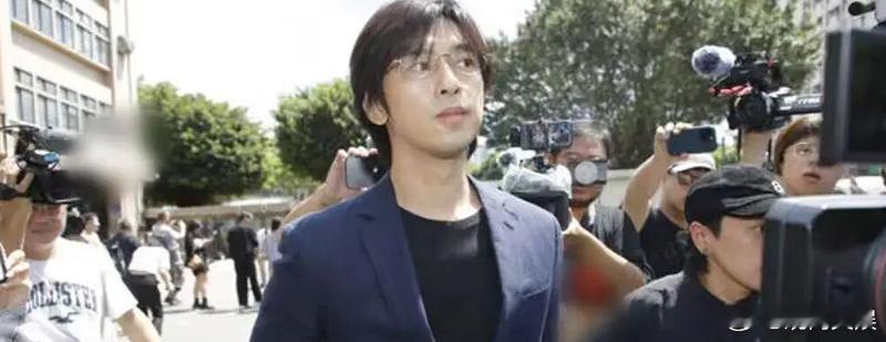 陈柏霖承认逃兵役陈柏霖逃兵役被求刑2年8个月身陷“艺人逃兵役案”，台湾地方法院8