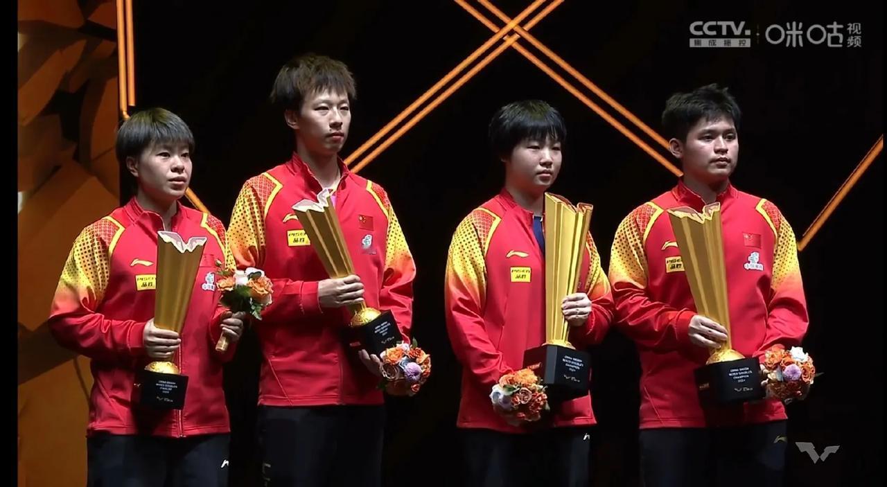 WTT北京大滿贯赛今晚降下帷幕，中国队包揽五个项目的冠亚军。恭喜中国乒乓球队！接