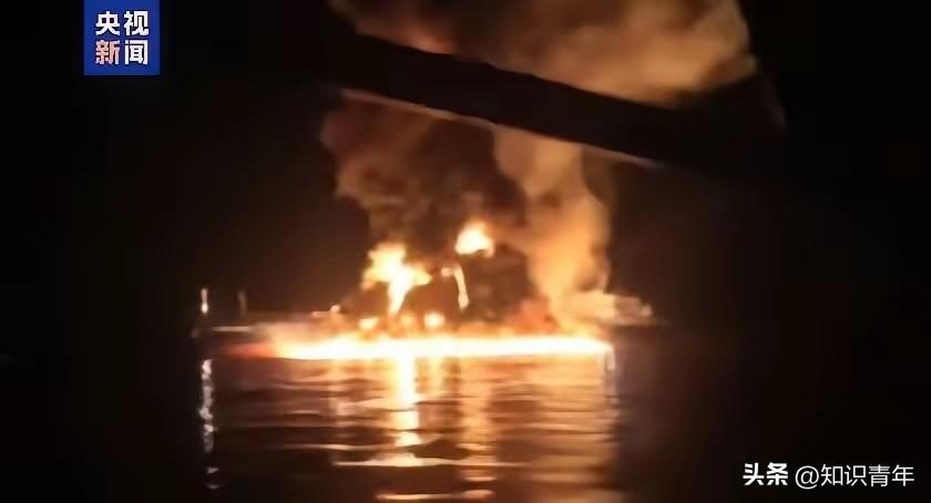 深夜美方油轮被摧毁，伊朗最高领袖发布10条军事指令

​伊朗这次下手真狠。大半夜