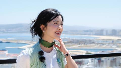 沈月和田栩宁可能共同出演《七月的一天》的消息引发期待，两位演员自然的表演风格很适