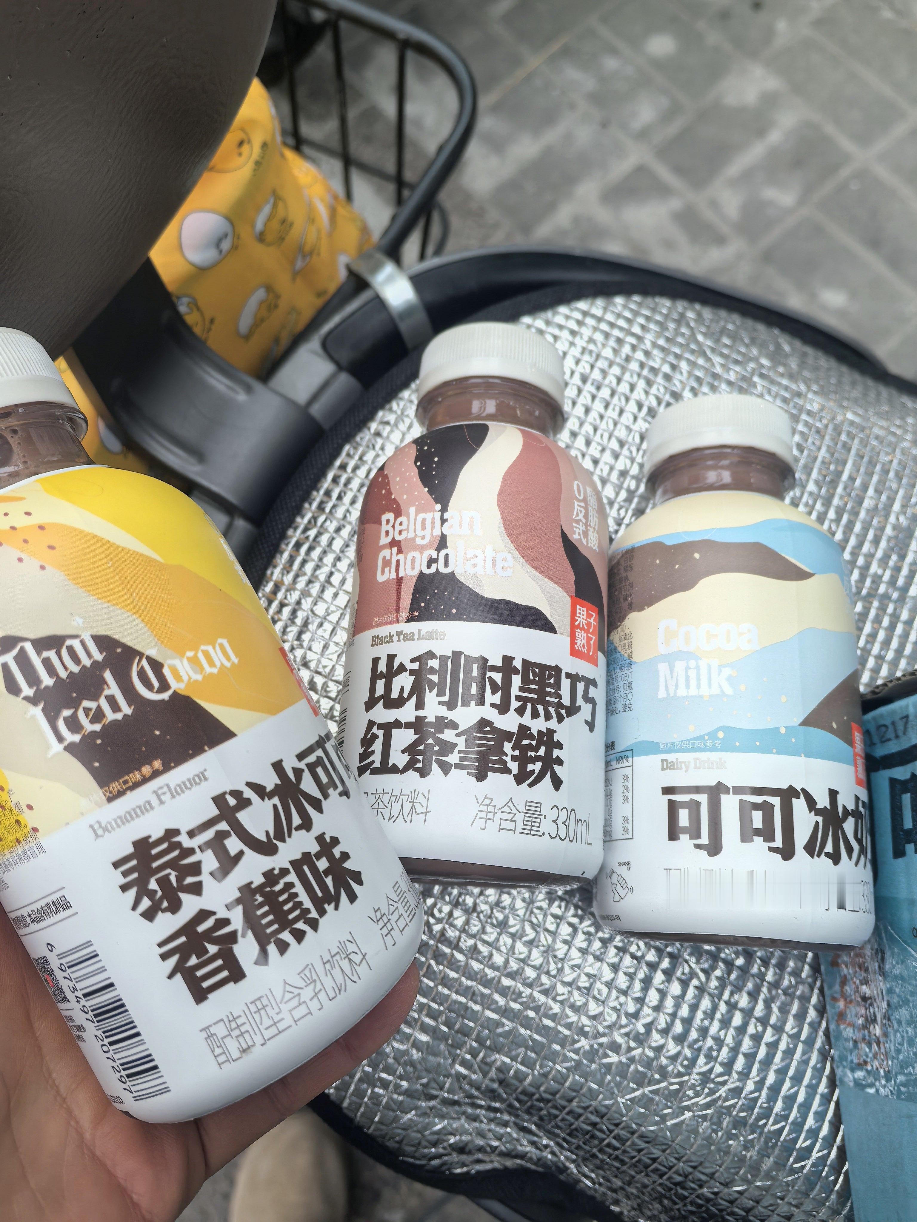 啊哈哈哈哈，可可狂人收到新产品要开始疯狂尝试了！准备冷热都试试怎样好喝