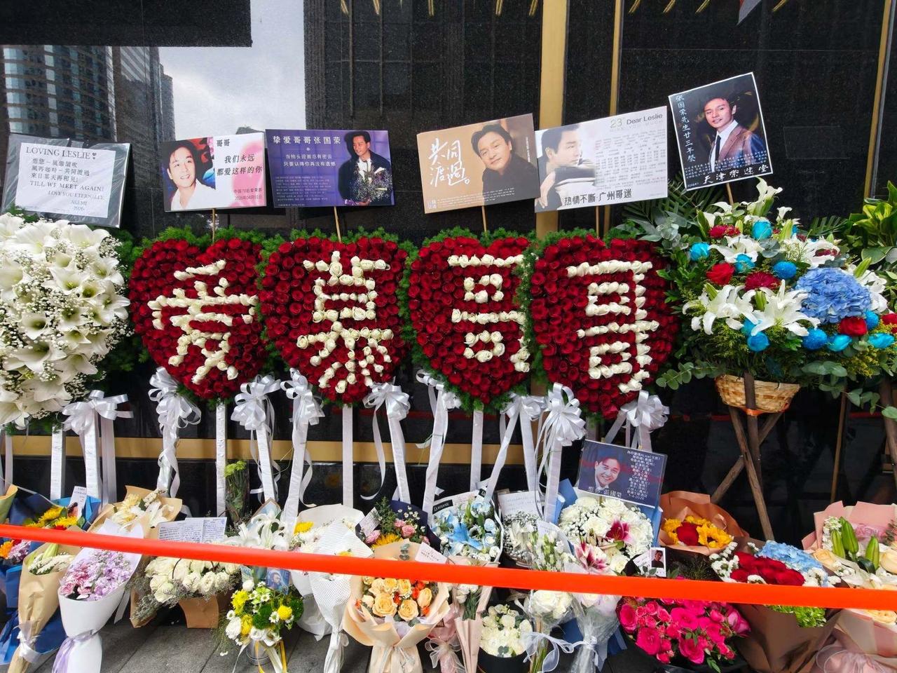 香港文华东方酒店的楼下。。。