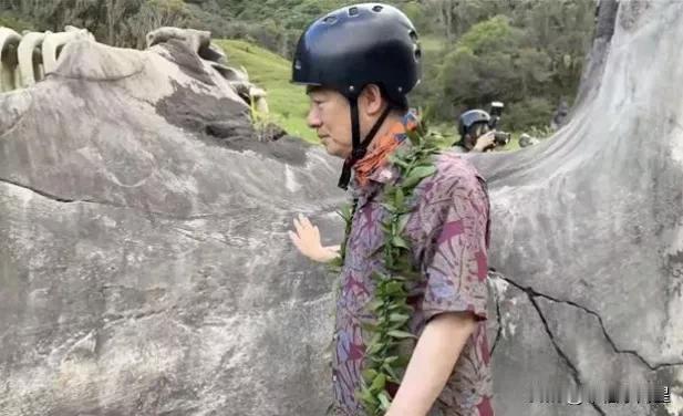 赖清德窜访过境夏威夷，最后行程参观《侏罗纪公园》电影拍摄地，然后前往南太平洋三国