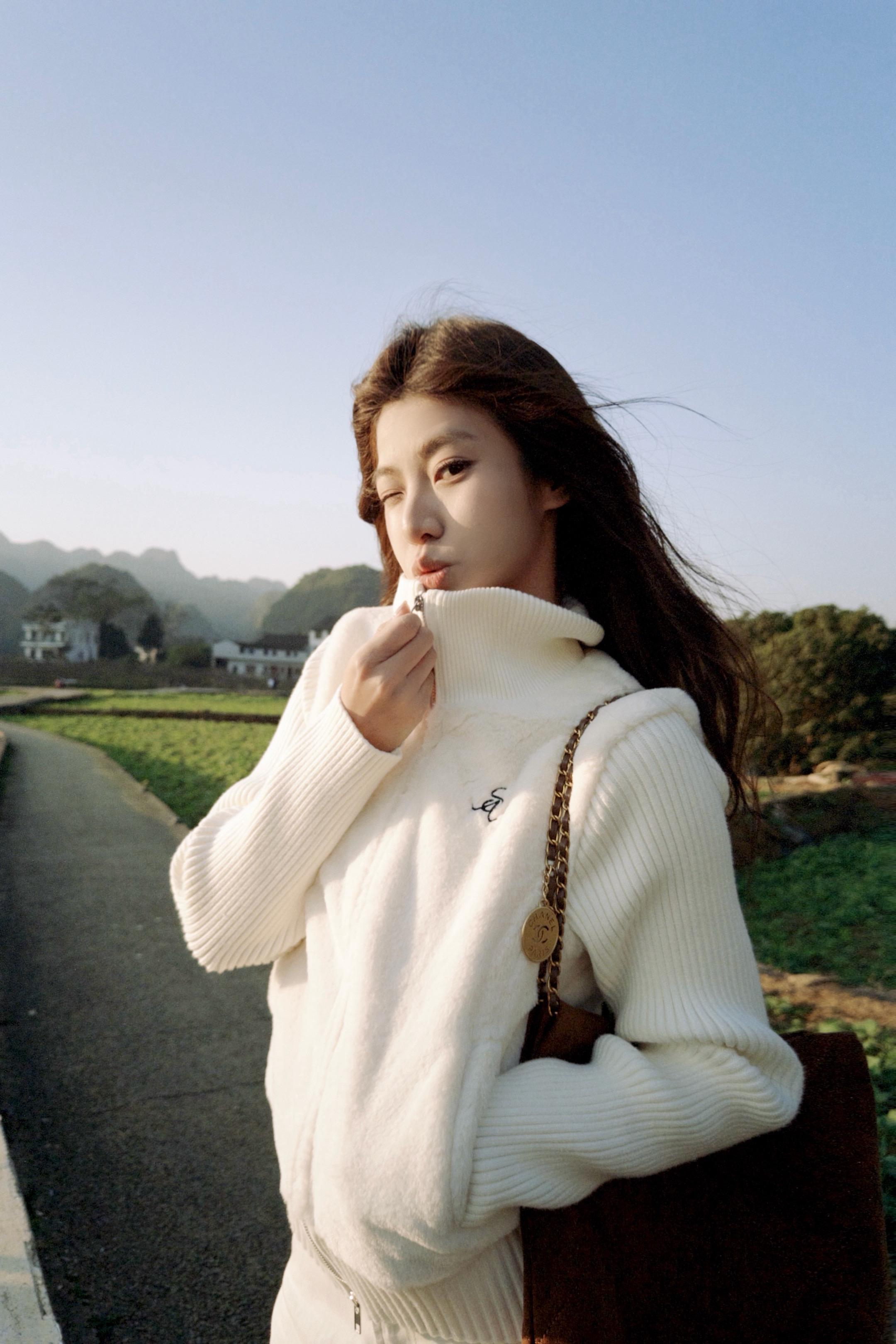 这几年命运反复出题 直到我学会和错的人说再见