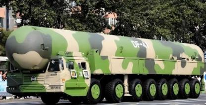 美国真敢跟中国撕破脸？俄专家直言2030年上千枚核弹直扑美本土！东风41坐镇谁不