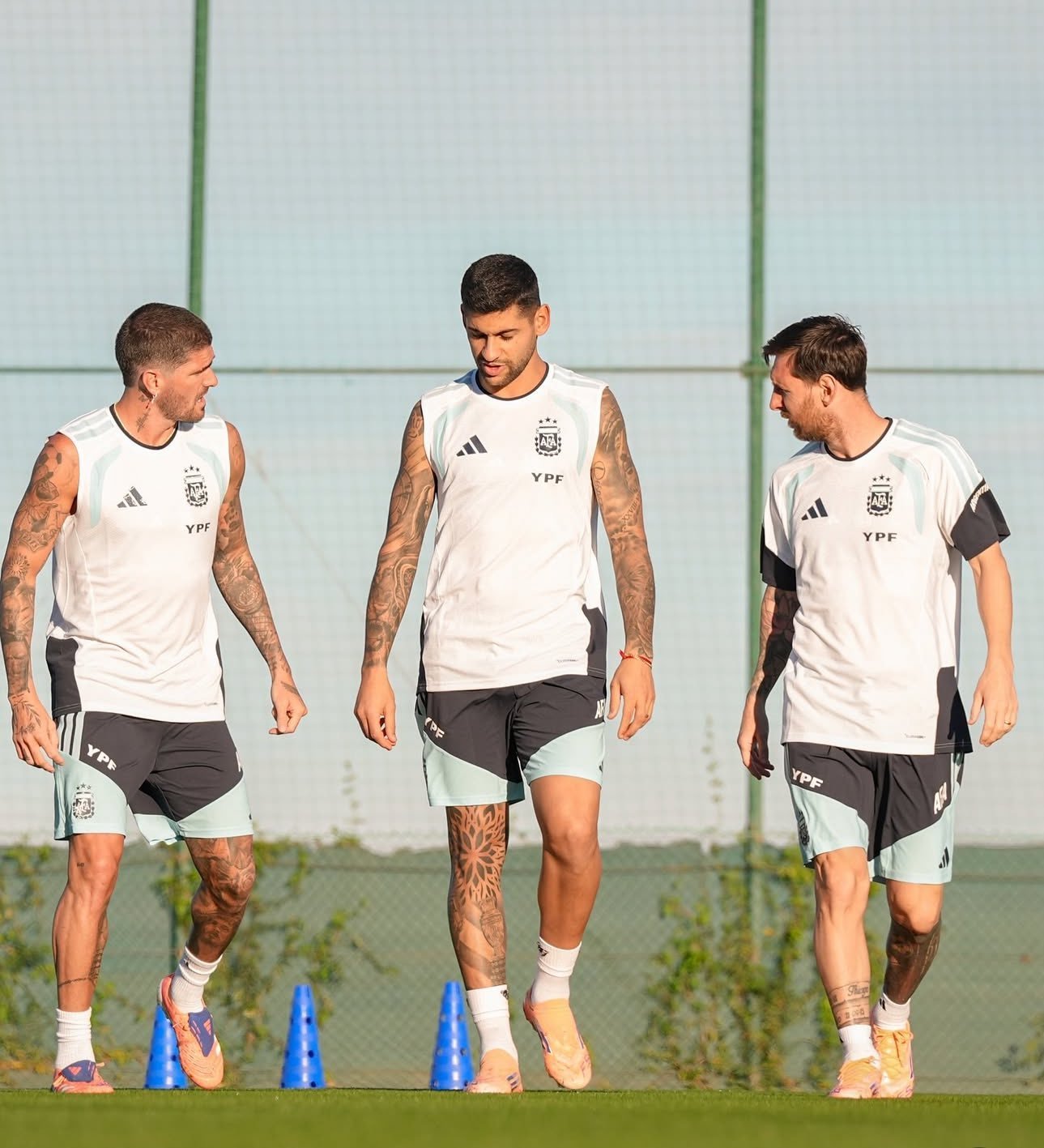 【今日训练】🔥开始国家队时间，新的训练服也是穿上了！