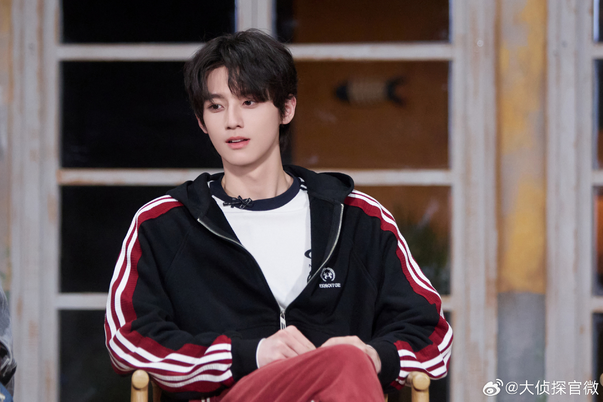 赖伟明我没有跟踪我是尾随大侦探 赖伟明饰演的明日星上演大型翻车现场，本是默默守护