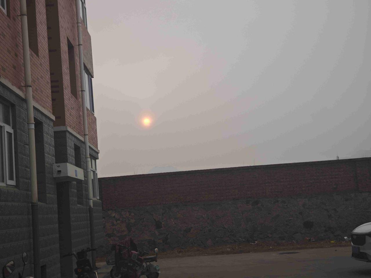 我的今日状态：💰期待暴富
我这里的天气：🍂微风