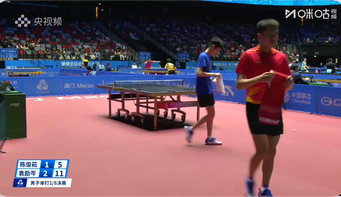 陈俊菘1-2袁励岑青年赛拖场 嚣张哥燃哥在现在“独自大战” 