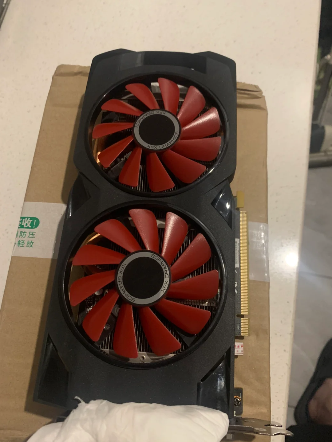 500元显卡讯景580 8g会是矿卡吗？感觉超新的