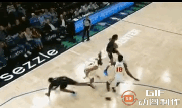 今天是打架日！北京时间2月10日，NBA常规赛爆发多起群殴事件，继活塞黄蜂比赛中