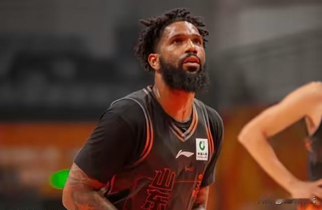 0.7秒绝杀北汽，山东男篮收获五连胜

在今晚结束的一场CBA常规赛中，山东高速