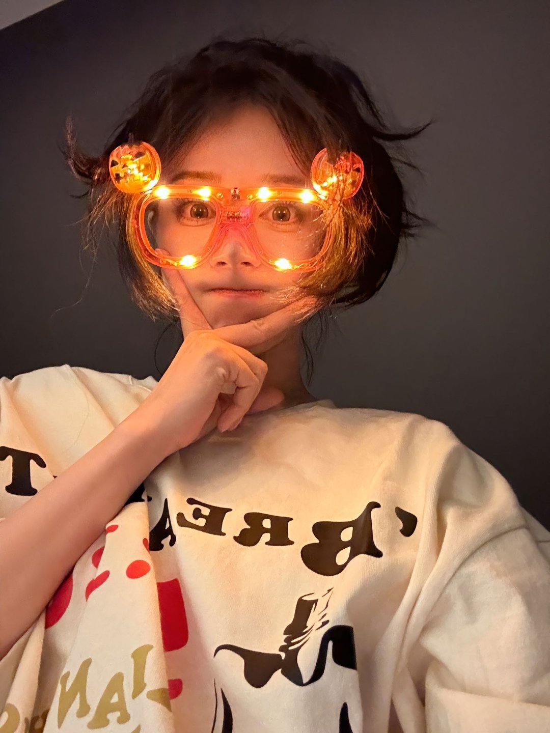 迪丽热巴年度收官朋友圈  迪丽热巴碎片包  迪丽热巴除夕营业碎片  迪丽热巴积攒