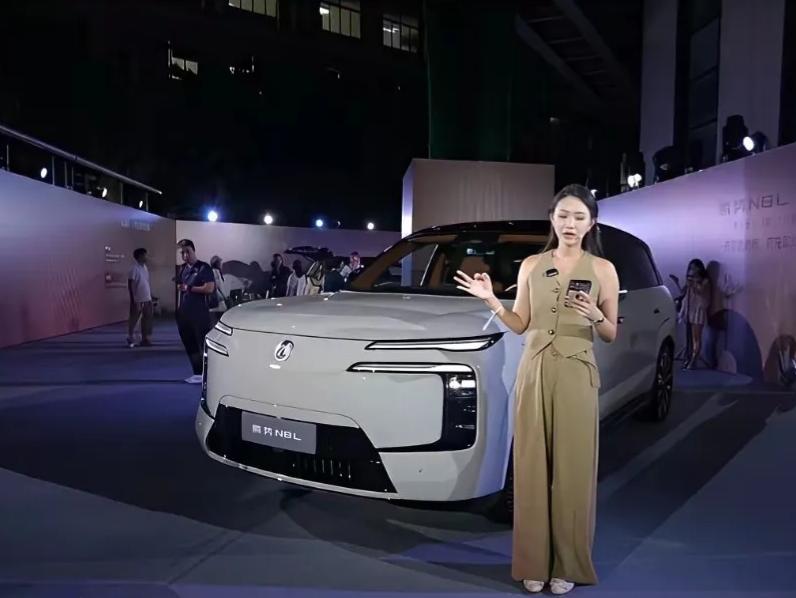 不管你信不信，2026年会发生以下几件大事：
1、钱越来越难赚，工作越来越不好找
