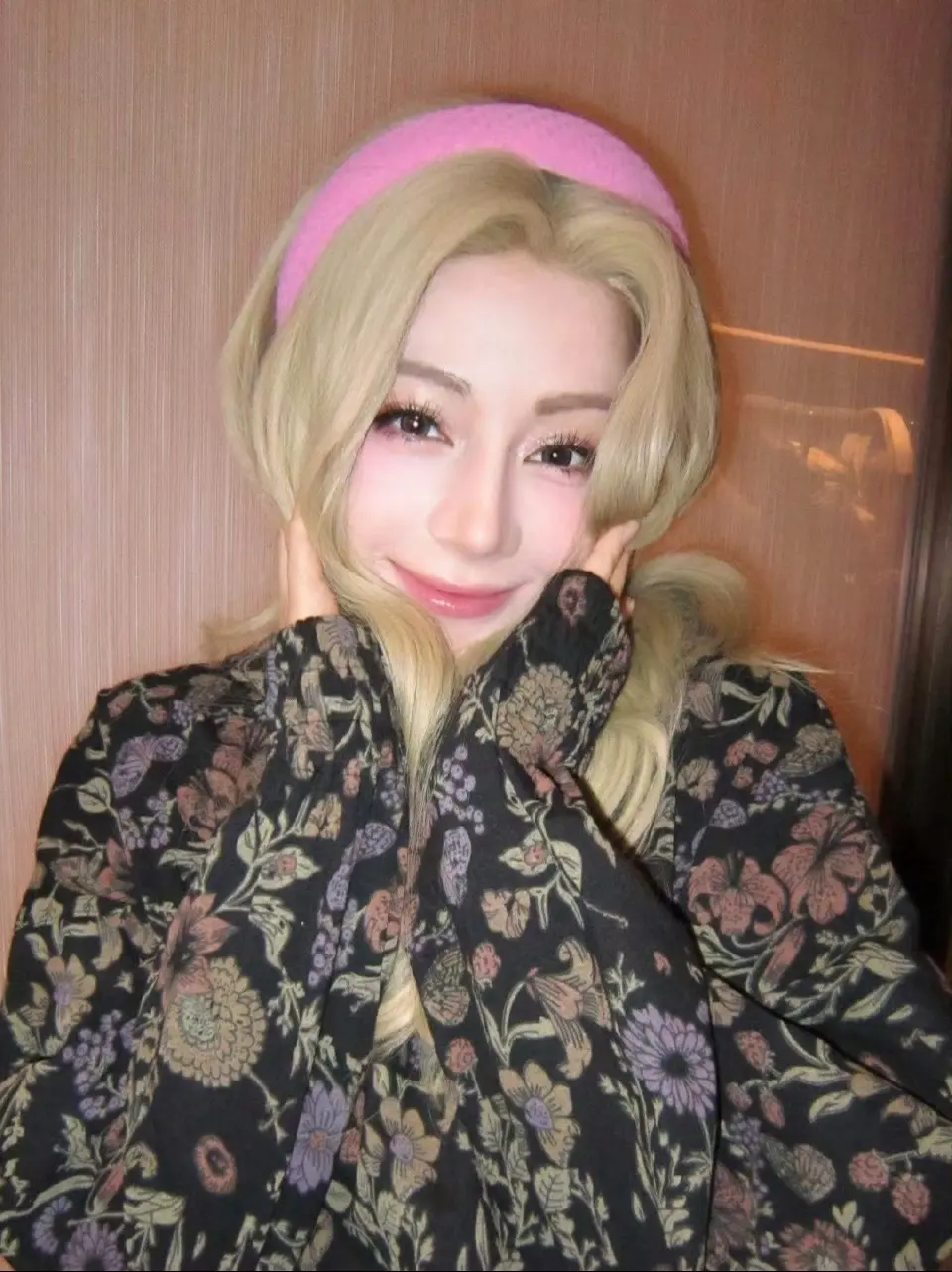 晚上要美死我。芭比
