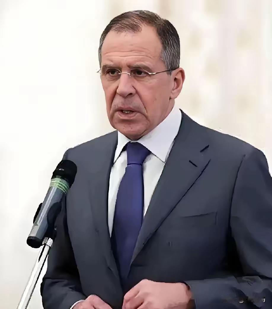 俄罗斯高调"抓现行"！英军秘密参战被实锤？阵亡士兵成博弈棋子  

俄外长拉夫罗