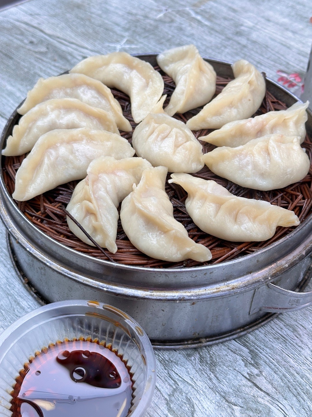 吃饱了✌️蒸饺最好吃！还打包了一份带回去 ​​​