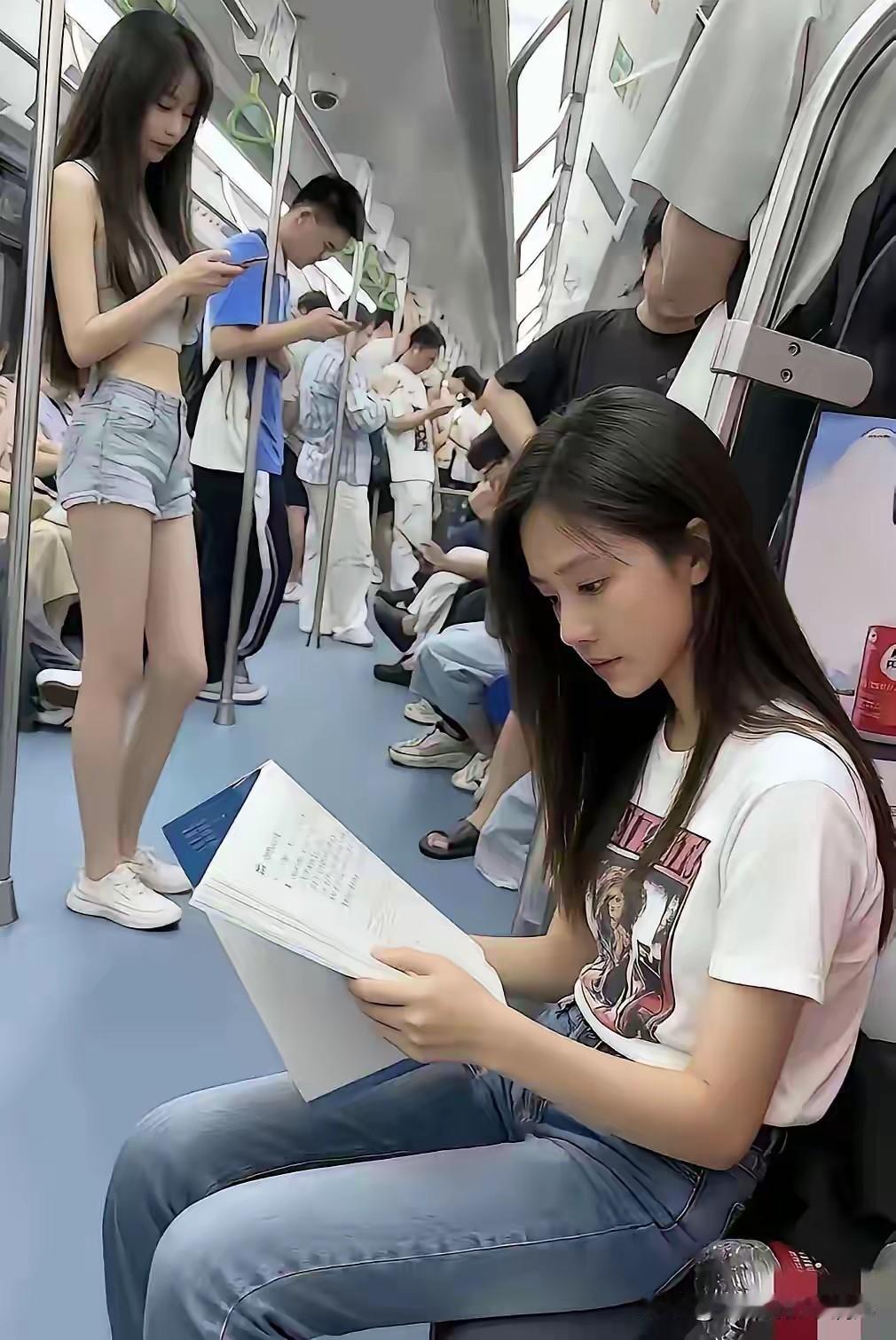 这个女孩应该能上211的吧！