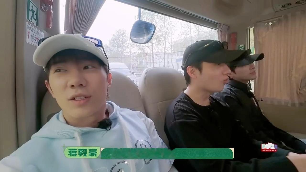 李乃文梦到哪句说哪句种地吧李乃文这次做客种地吧笑点密度直接拉满，妥妥想到啥随口唠