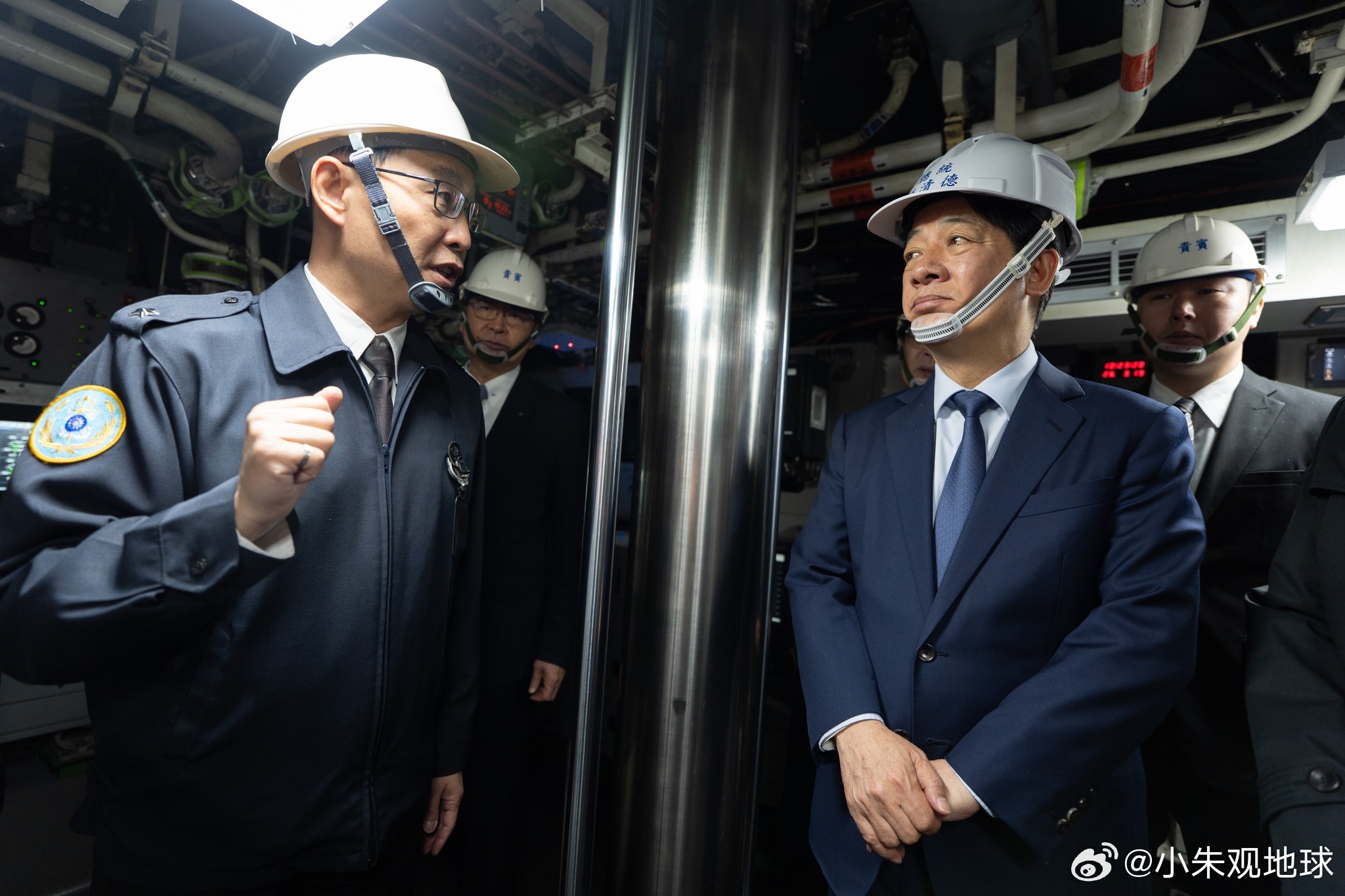 台海鲲号潜舰内部照首次曝光 