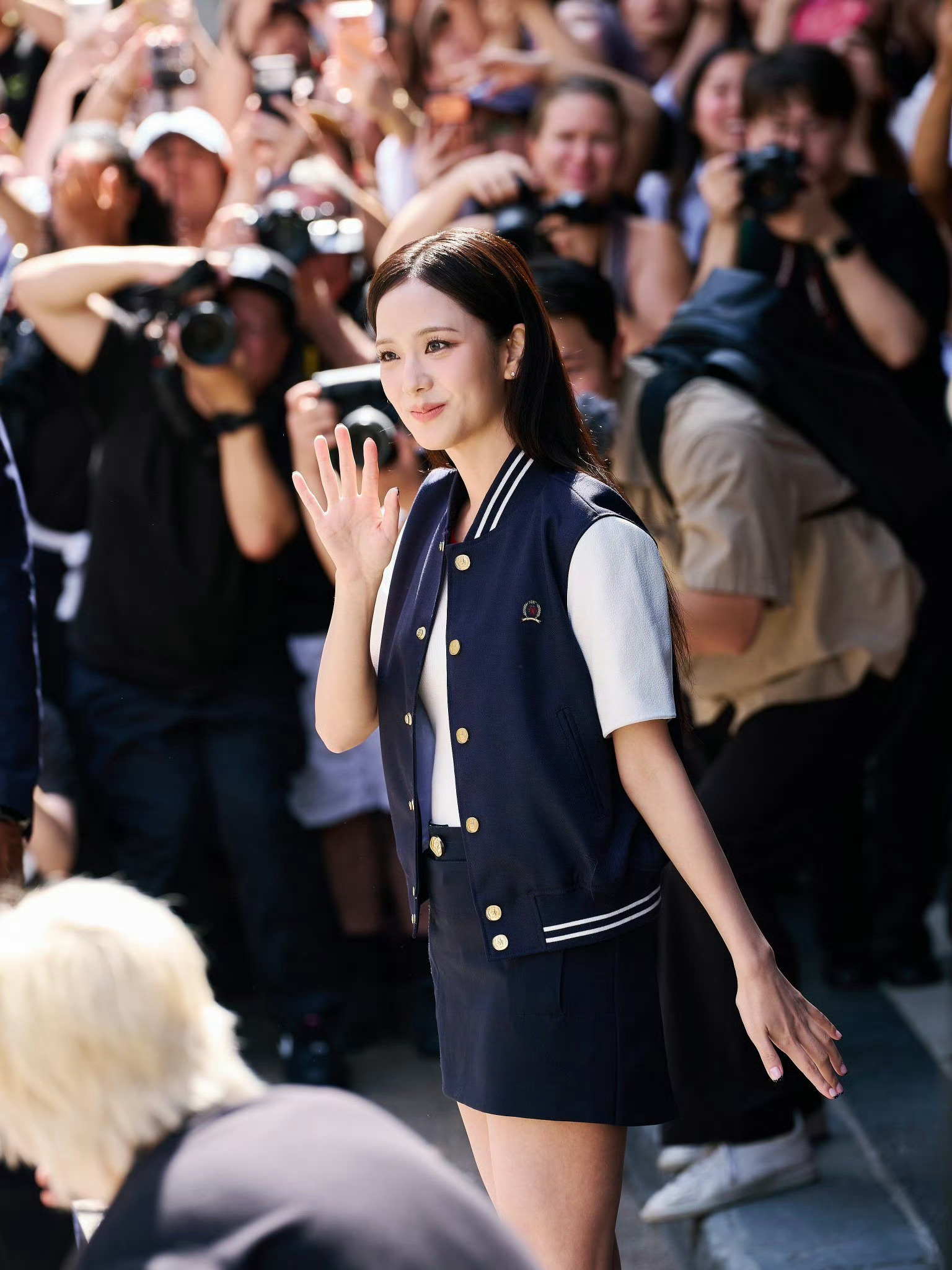 金智秀Jisoo  x  TOMMY HILFIGER S/S 2027 Sho