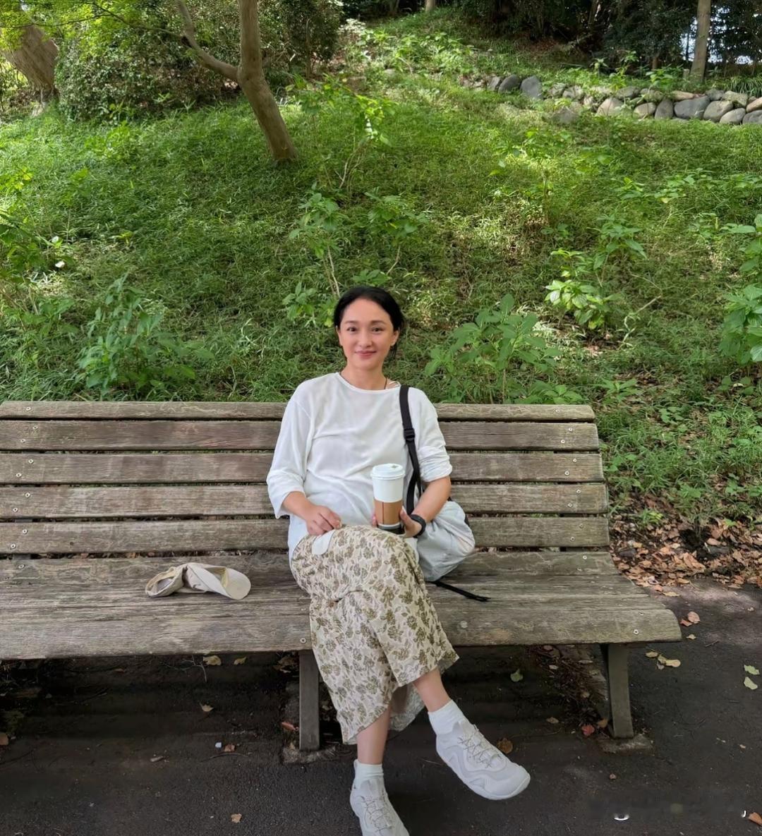 周迅的年龄感上来了 