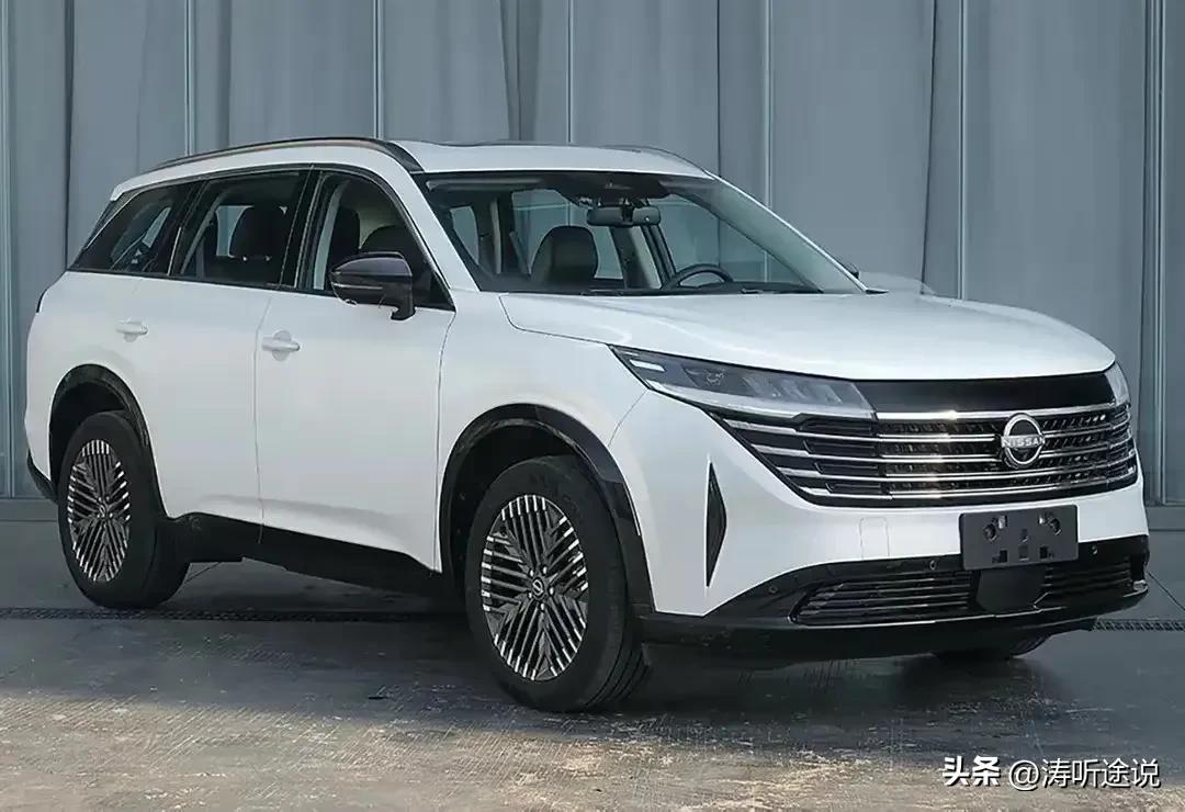 东风日产新出了个“古董车”，探陆，定位中大型SUV，看起来已经比国产智能车落后一