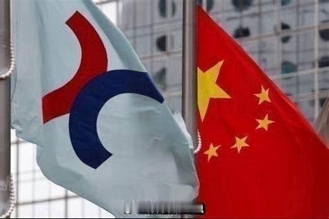 香港主体经济香港股市香港楼巿 「香港股市恒生指數低收239點…科指跌3%..騰訊