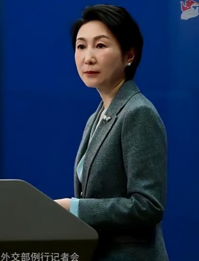 就在刚刚，
 
4月7日，外交部发言人毛宁在例行记者会上，针对日本政府计划放宽武