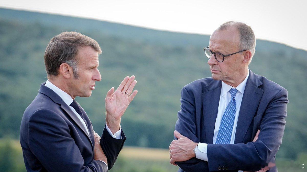 马克龙对梅尔茨的“背后静刀”法国表面按兵不动，私下却拆德国的台，最后一刻又站到其