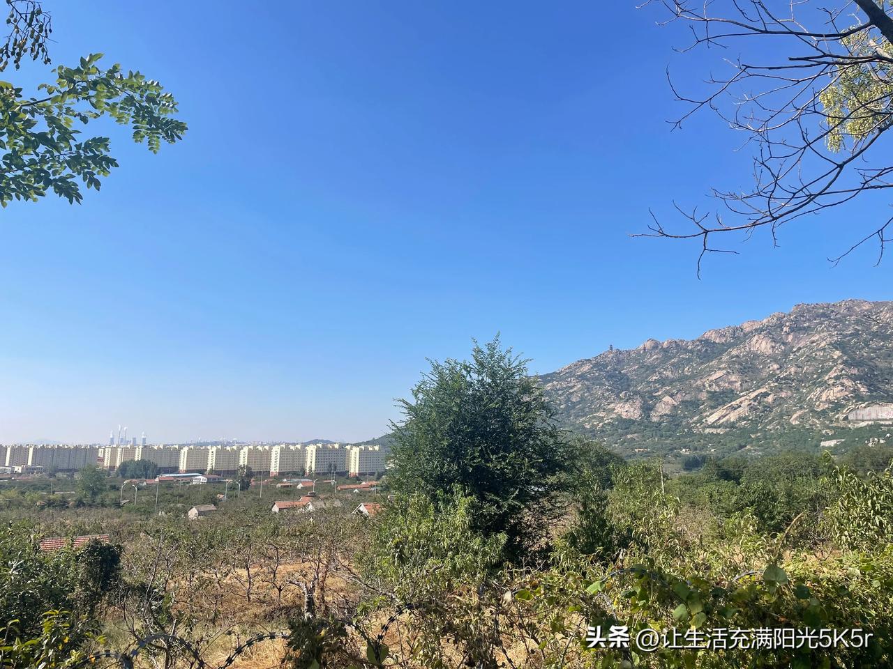 #秋日生活打卡季#
美丽的厉家寨
可不是一般的美
不到厉家寨
怎么能知道临沂
临