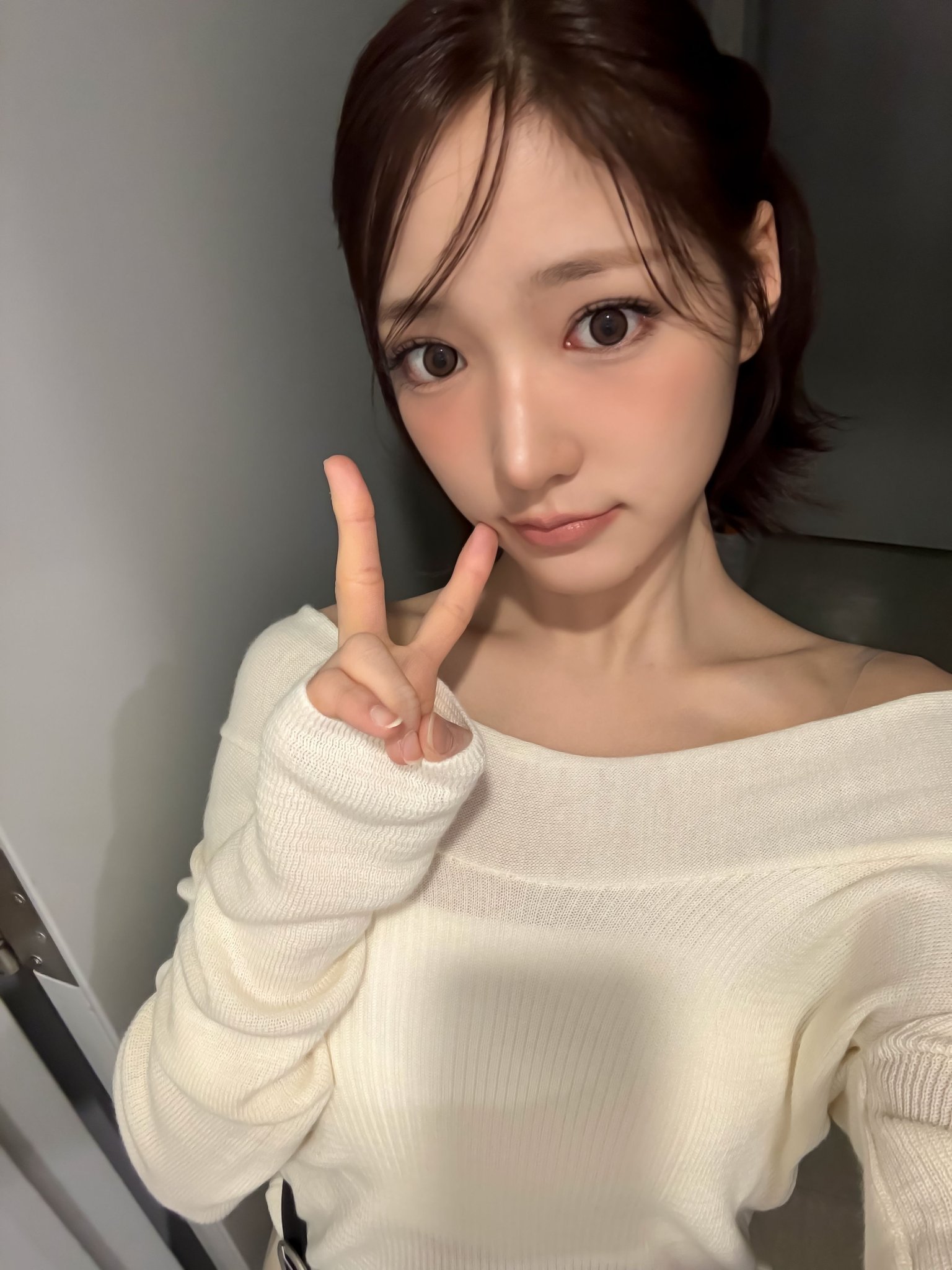 251120 KiiiKiii JIYU徐知裕 