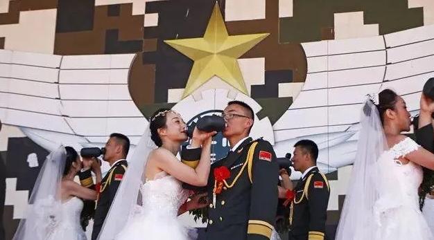 你刷到过那种军婚致富攻略吗？别划走，这可不是什么婚恋指南，而是一份令人脊背发凉的