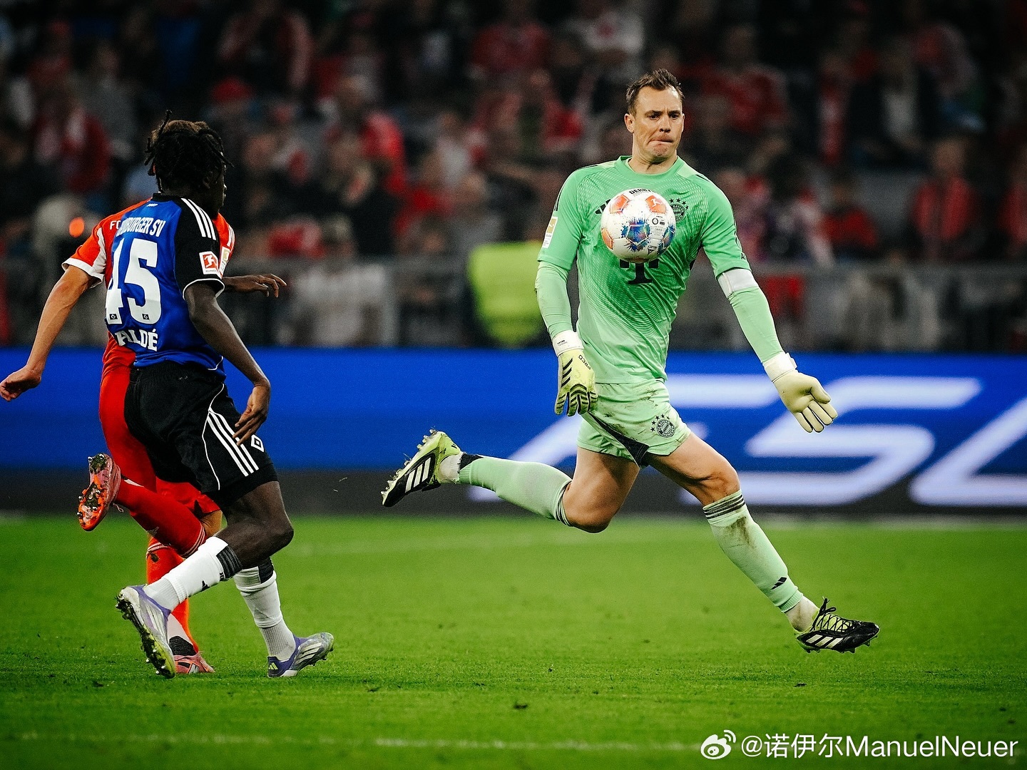 Good one. Clean sheet. ✅诺伊尔[超话] ​​​