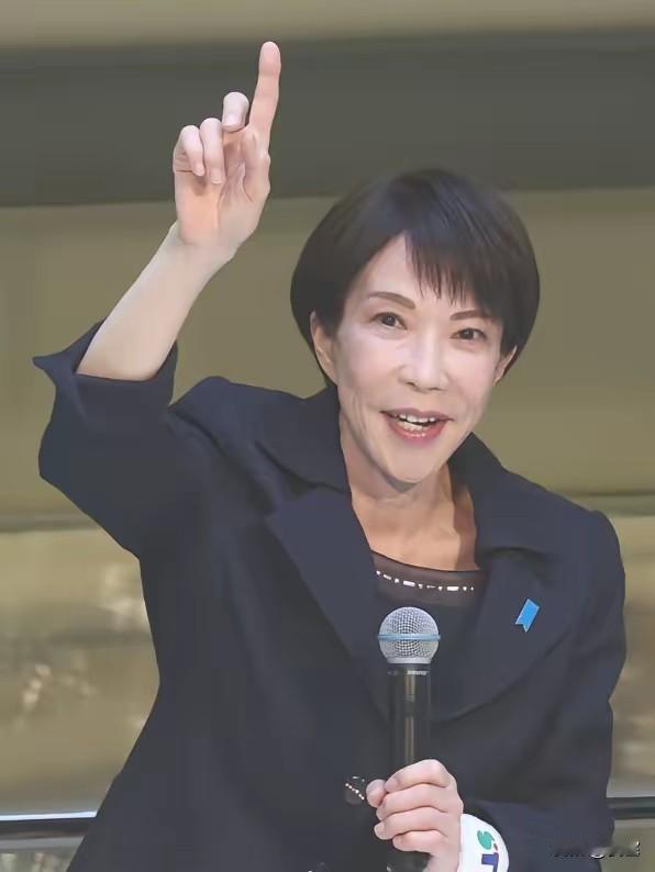 高市早苗高调修宪：军国主义幽灵再抬头
 
2月2日，日本国会选举进入后半程，交锋