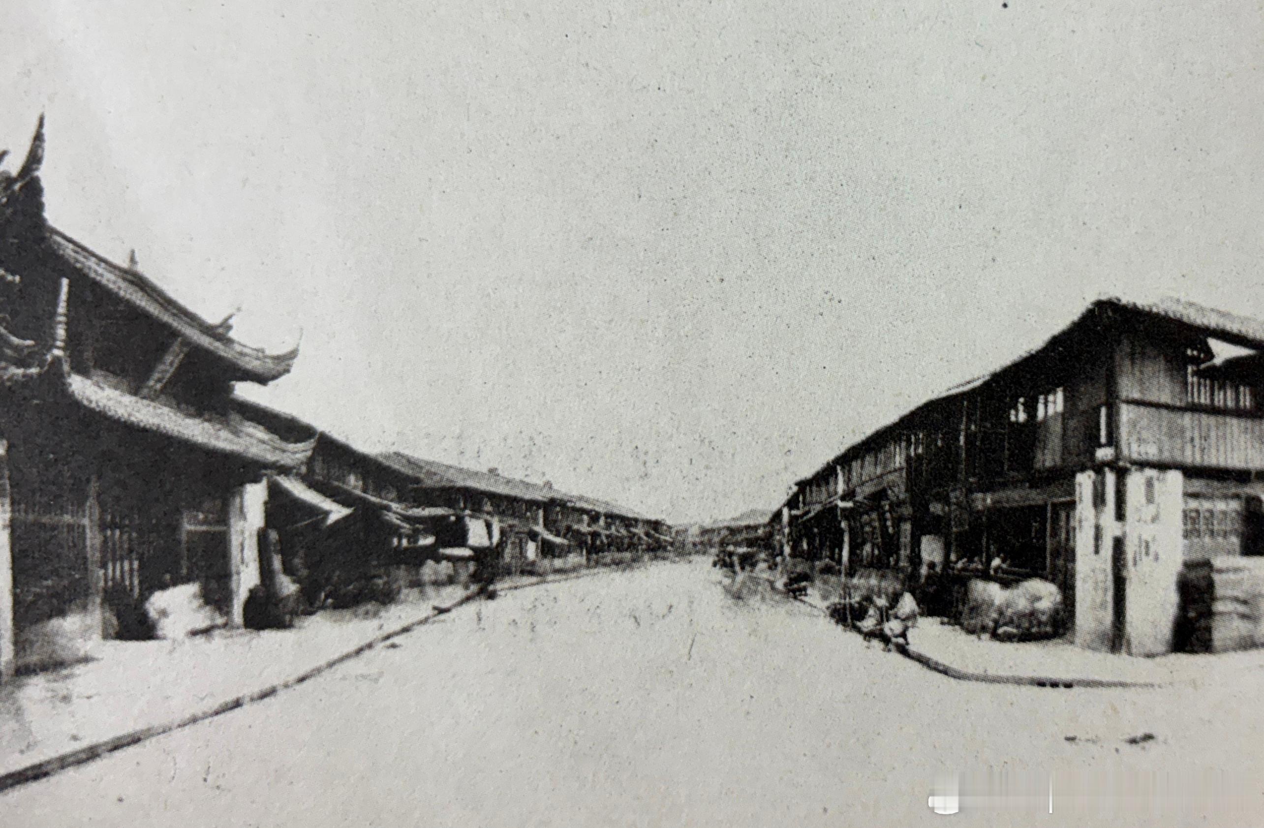 1870年代的上海南京路，今南京东路福建北路附近历史影像 ​​​