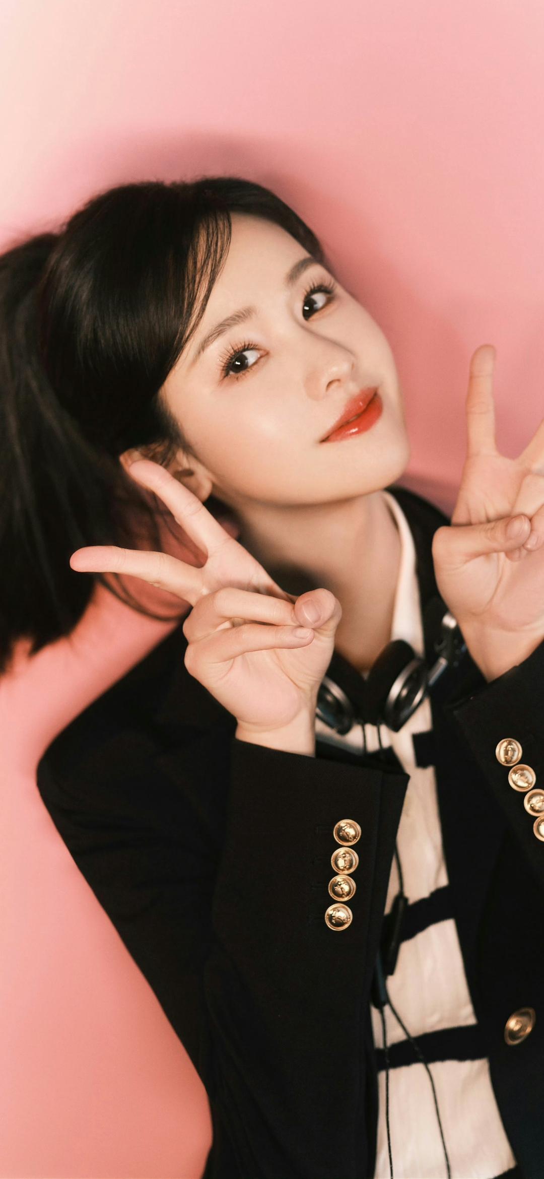 陈都灵。 每日分享，宝藏女孩“陈都灵”