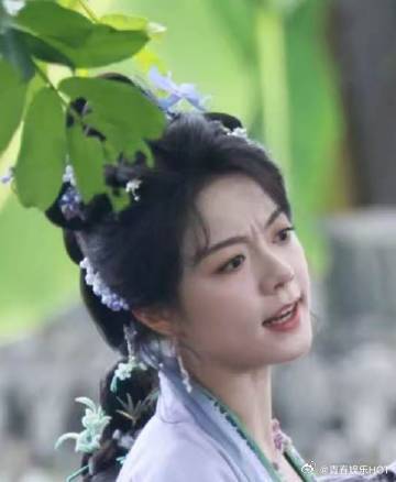 赵今麦鬼马精灵这一块赵今麦自带元气少女buff治愈笑容解锁活力，赵今麦元气 bu