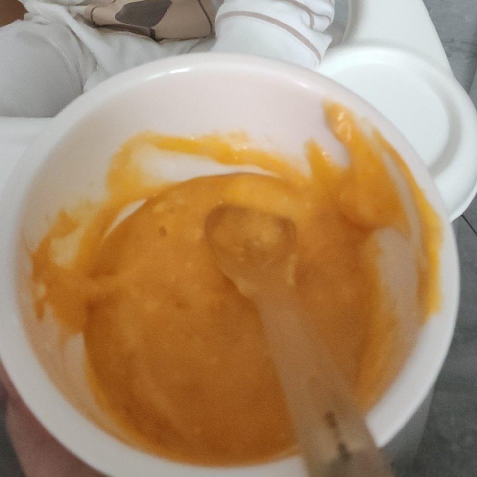 笑死！开始做辅食了，难吃得孩子嘴巴捂得紧紧的！无糖无盐无油的东西果然人类的初始设